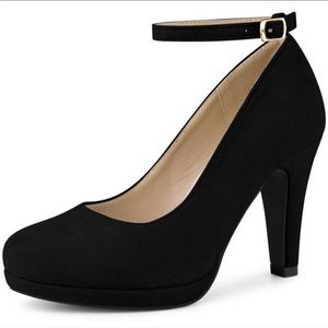Black Mary Jane pump, ankle strap, round toe, stiletto
